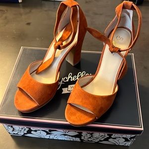 Seychelles Heels size 7.5